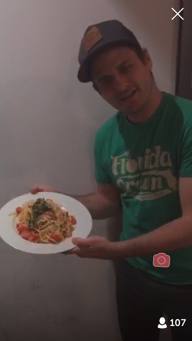 JayMillerFans's tweet photo. Jay vs Jiggy cook off - the finished dishes! https://t.co/ssZpWmZHrF