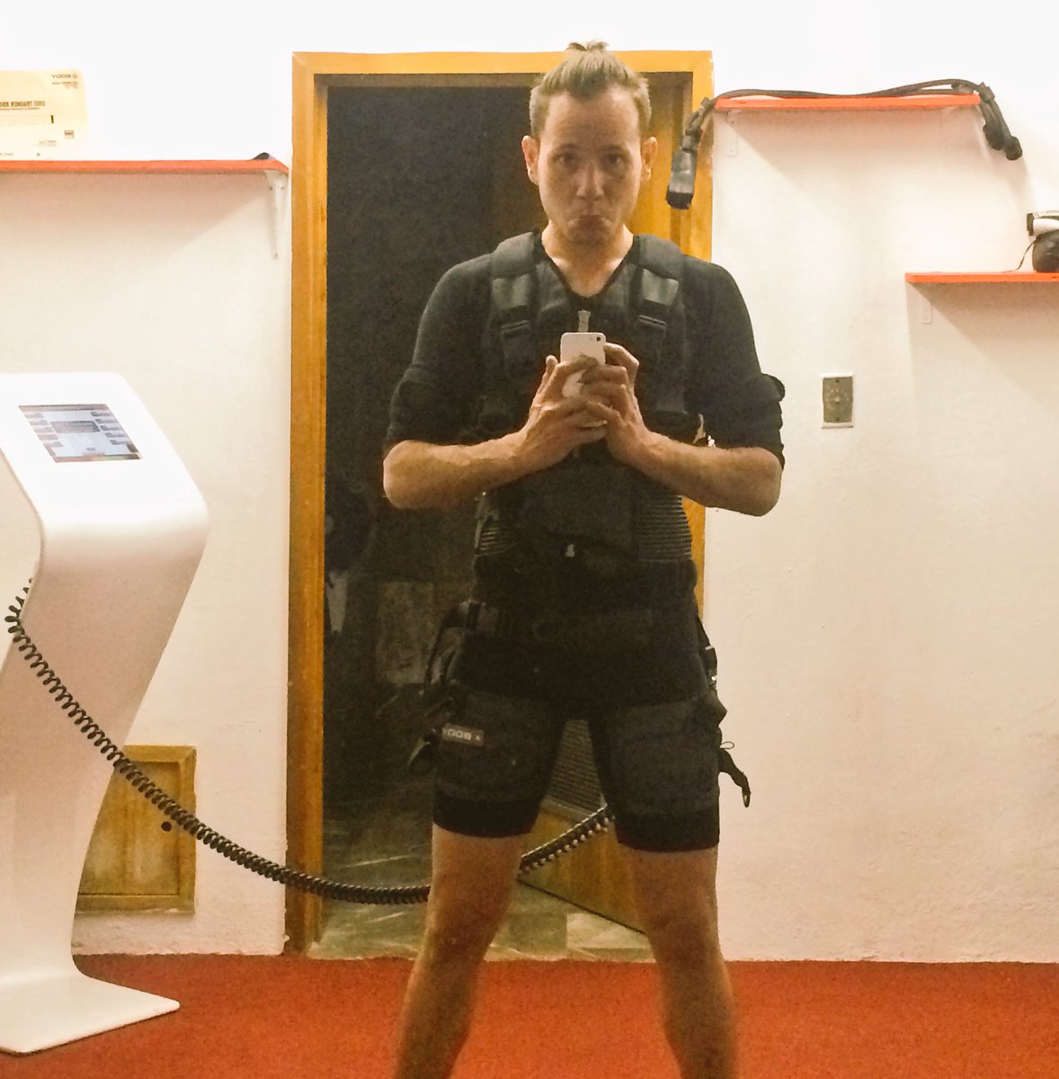 luiscvillarreal's tweet photo. Hoy entrenamos solillos.
#ElectroGo! https://t.co/hTP0kh6h1d