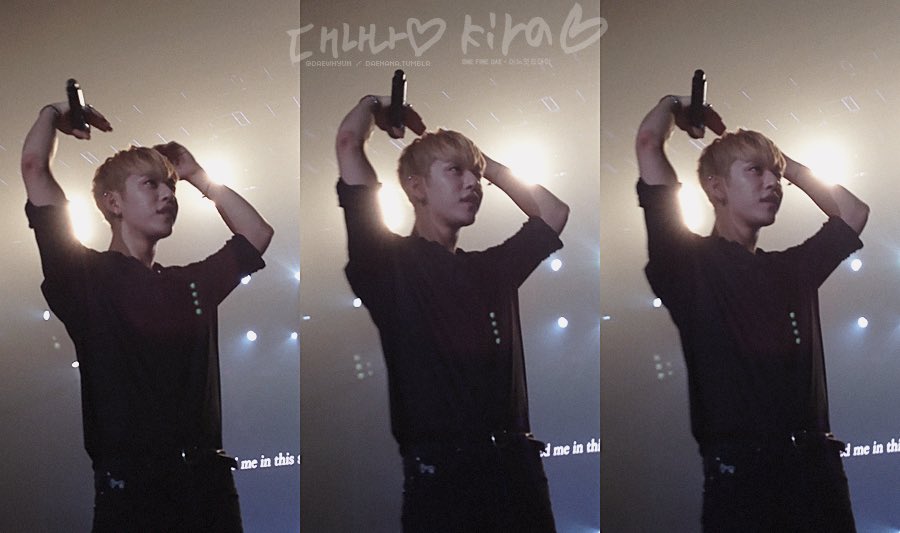 One_Fine_Dae's tweet photo. 160507 LOE Milan @BAP_Daehyun #정대현 #대현 #BAP #LOEMILAN #LOE2016 난 가진게 너뿐이고 ;; https://t.co/Wzh96szY3t