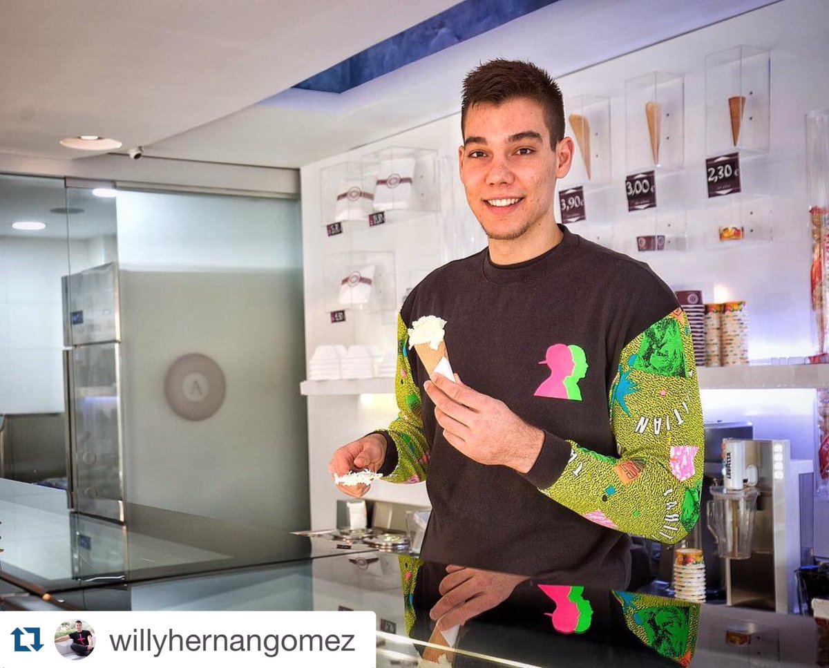bigvintagesev's tweet photo. Otra prenda de mi crack , mi jugon , mi amigo BILLY @willyhg94 https://t.co/jgefiAaidm