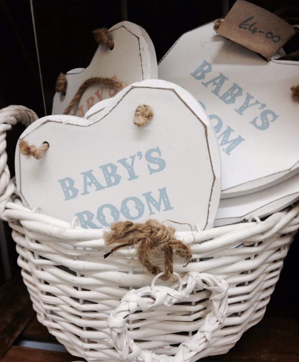 VintageBarnKent's tweet photo. https://t.co/jPKYRoQ243
Over 700 different items online &amp; instore 💕💕💕#wedding #newbaby #LED #gorgeousgiftware https://t.co/0mVk1huxKF