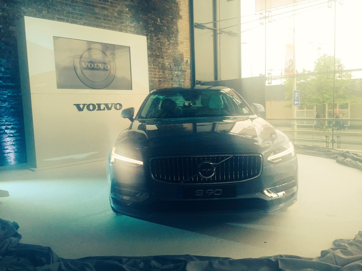 FiHodgins's tweet photo. Volvo but not as you know it #VolvoS90 #ExecutiveSaloon https://t.co/t6f7tS8TJf