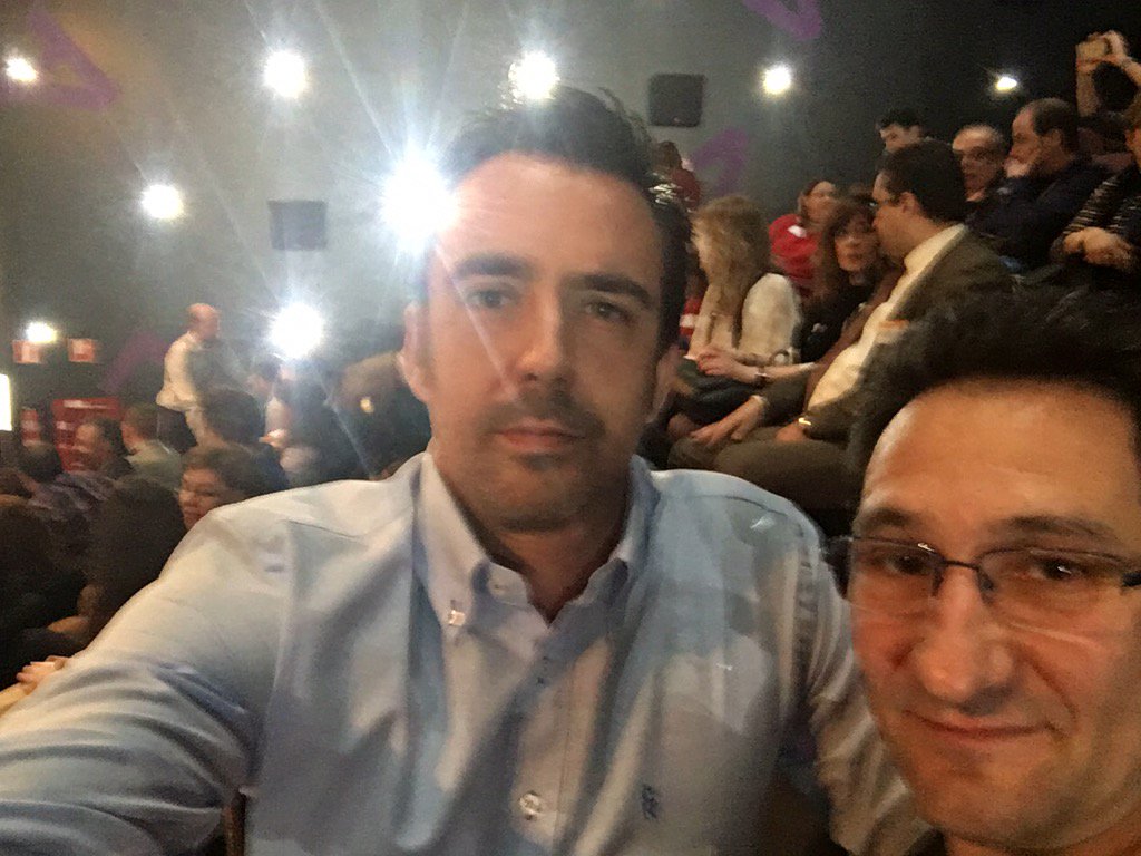 Alexsantosaez's tweet photo. Apoyando el acto final Foro de Empleo para empresas y lanzaderas de Valladolid @LanzaderaVAJDA #ByLEES80 https://t.co/uxlh6i9xi8