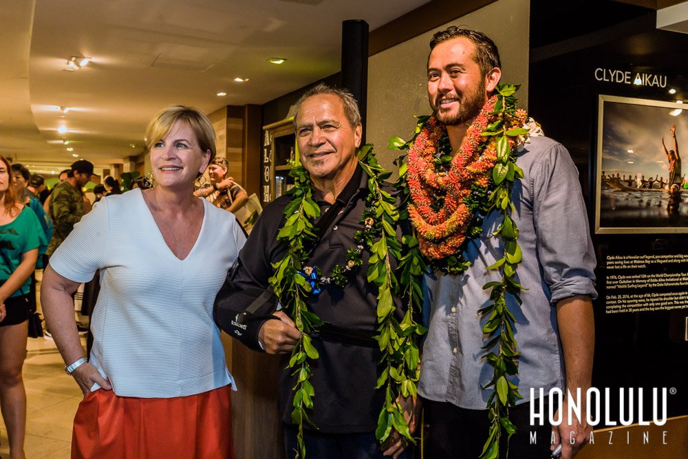Congrats <a href="/ZakNoyle/">Zak Noyle</a> ! He just launched his newest gallery in <a href="/DFSOfficial/">DFS Official</a>  Waikiki: bit.ly/hnzaknoyle