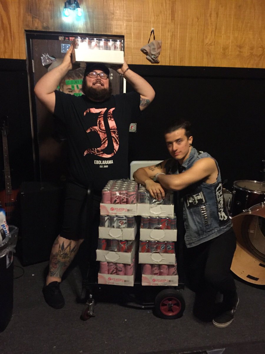 americanstndrds's tweet photo. Loading up the @FugaEnergy for the @DDSD_Tour. See you tonight at ARK in Las Vegas. $5 entry. Free booze. Party. https://t.co/8MrCqoknHP