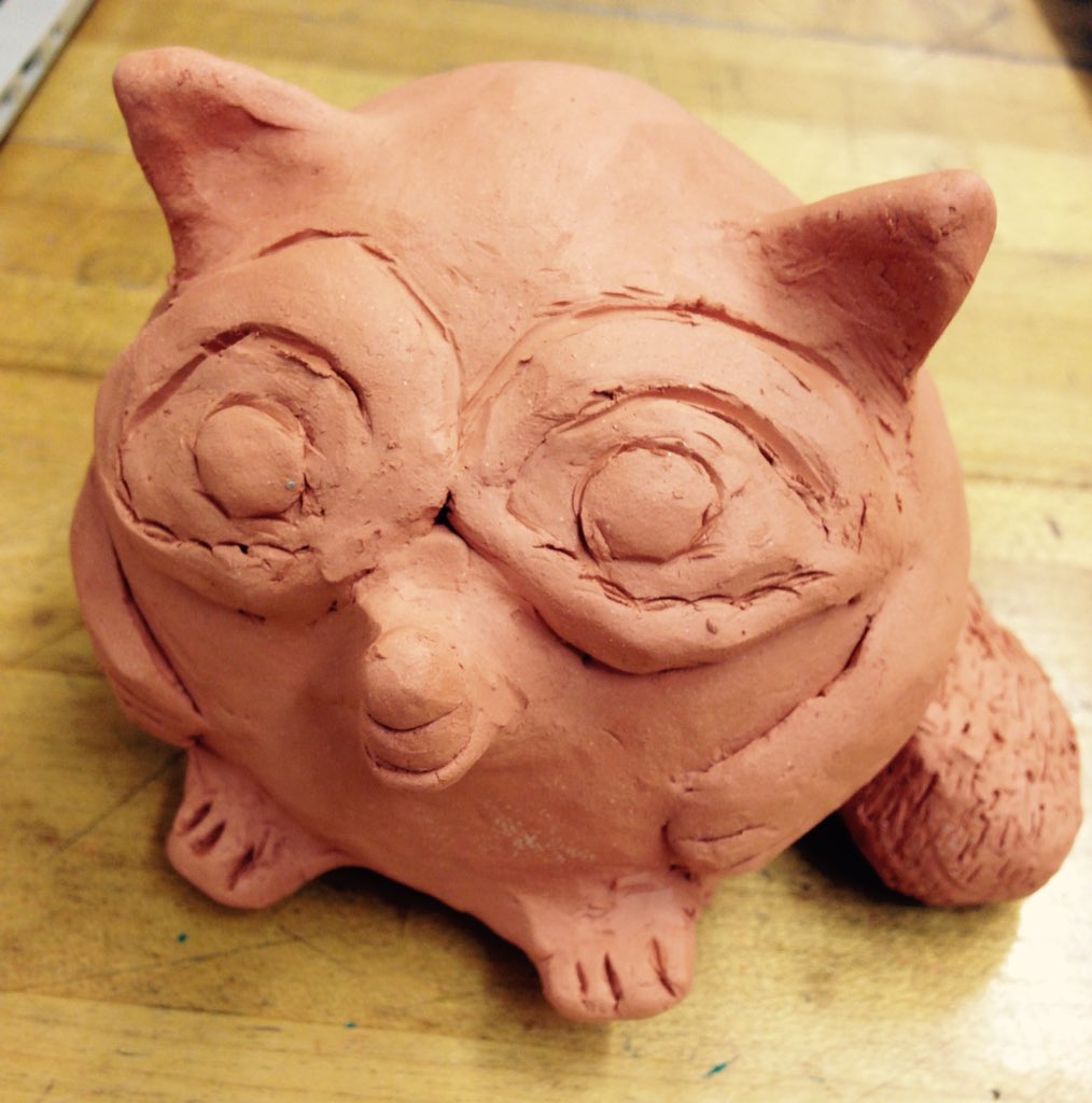 Mr_Burgher's tweet photo. More ceramic pinch pots. Excited to teach ceramics next year! #dcgart https://t.co/xuY54QIRaH