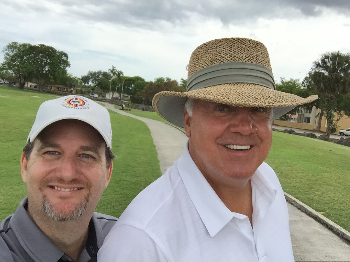 rilesgolfpro's tweet image. Always nice playing with @DanMarino &amp;amp; for a good cause, @Diabetes_DRI ! #DonStrock #DonStrockDRIClassic