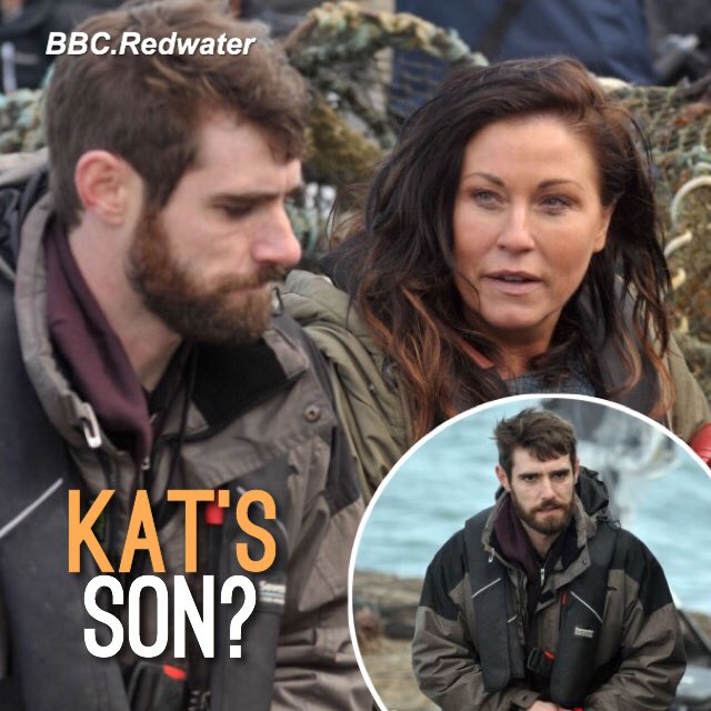 Pictures of Jessie filming have sparked rumours that the man in this picture is her son! #Redwater <a href="/JessieWallaceUK/">Jessie Wallace</a>