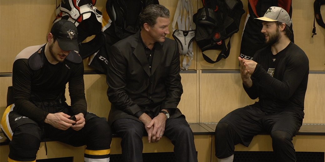 penguins's tweet photo. Warning: this photo may self-destruct from an excess of star-power. https://t.co/hvwkkxKu8H