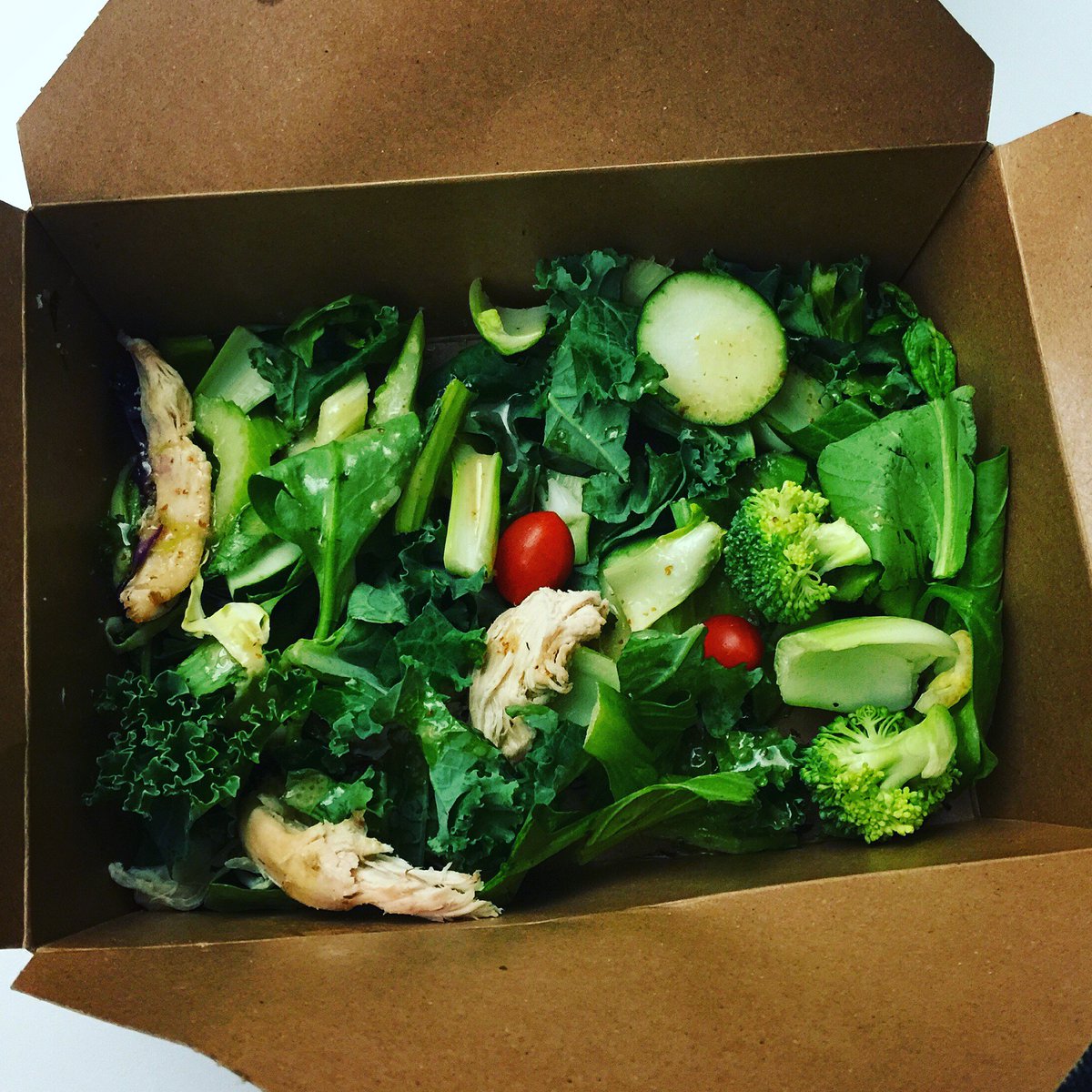 Greens with grilled chicken &amp; honey mustard avocado oil vinaigrette! Deliciousness awaits! @techstars <a href="/WellshiftCorp/">Wellshift</a>