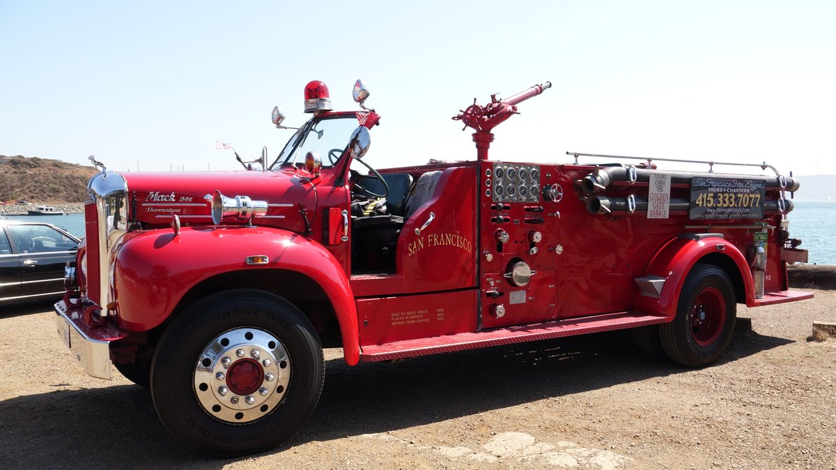 sf_fireengine's tweet image. Another day in paradise. Let&apos;s go for a ride!