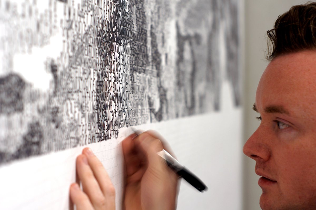 Looking forward to hearing <a href="/philinthecircle/">Phil Hansen</a> speak tomorrow night at MADA Elevate.  #embracetheshake #madaelevate2016