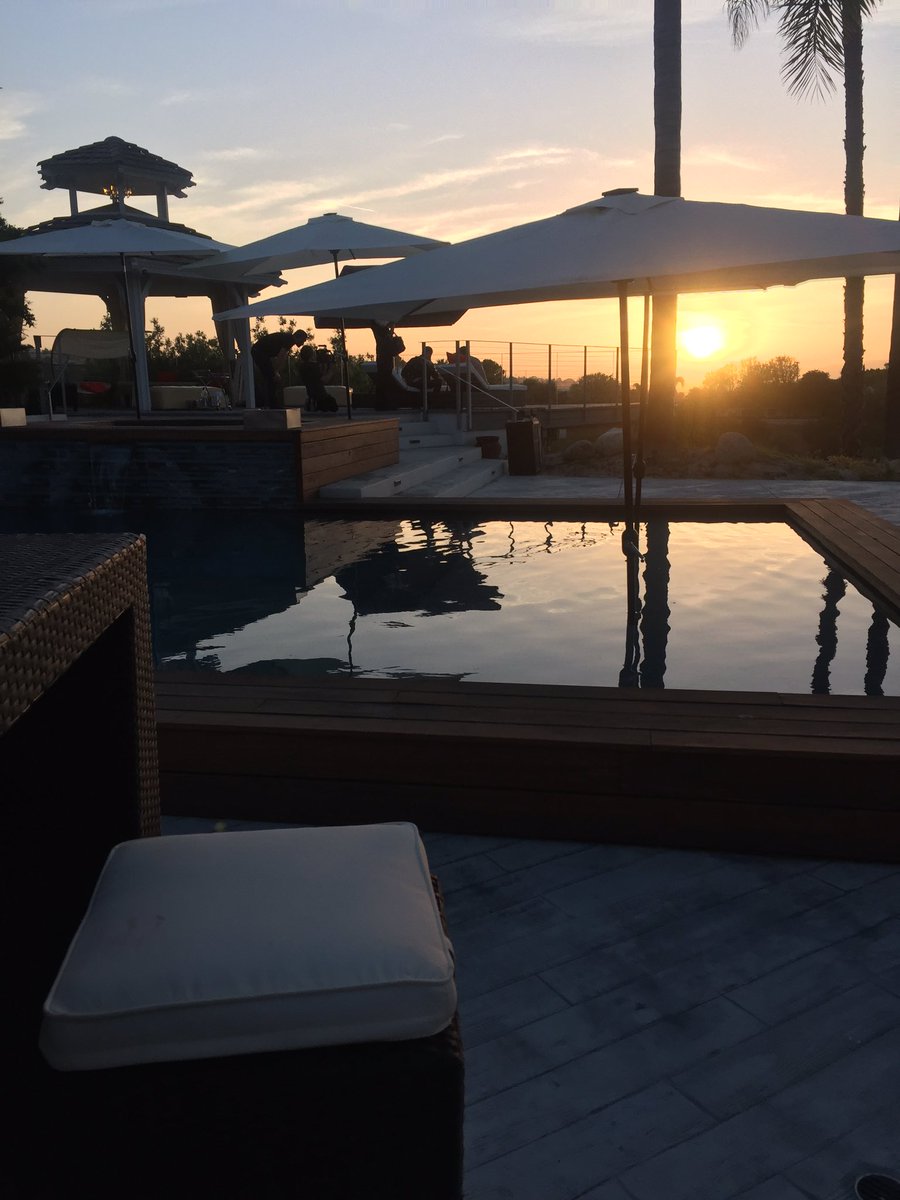 dmaxhan's tweet photo. Last week's location for #MasterofPulpits  #sunset https://t.co/W7U1lzaAhP