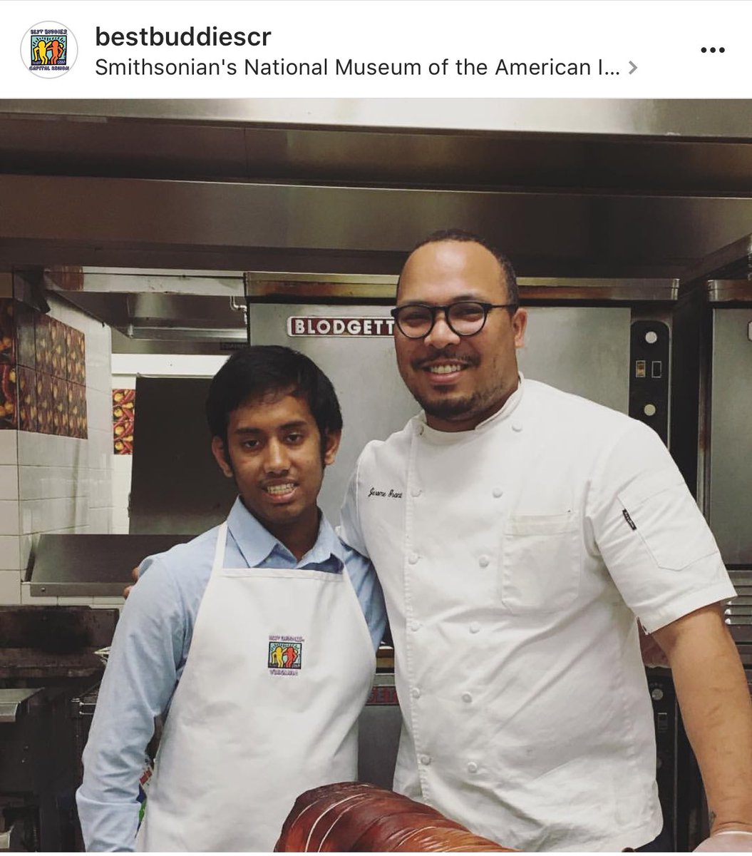 SugaChef's tweet photo. Shout out to my friend @chefjgdetails and his sous chef Arafat! @BestBuddiesCR #bbprom2016 👏🏾👏🏾👏🏾👏🏾👏🏾 https://t.co/evALIhiIJh