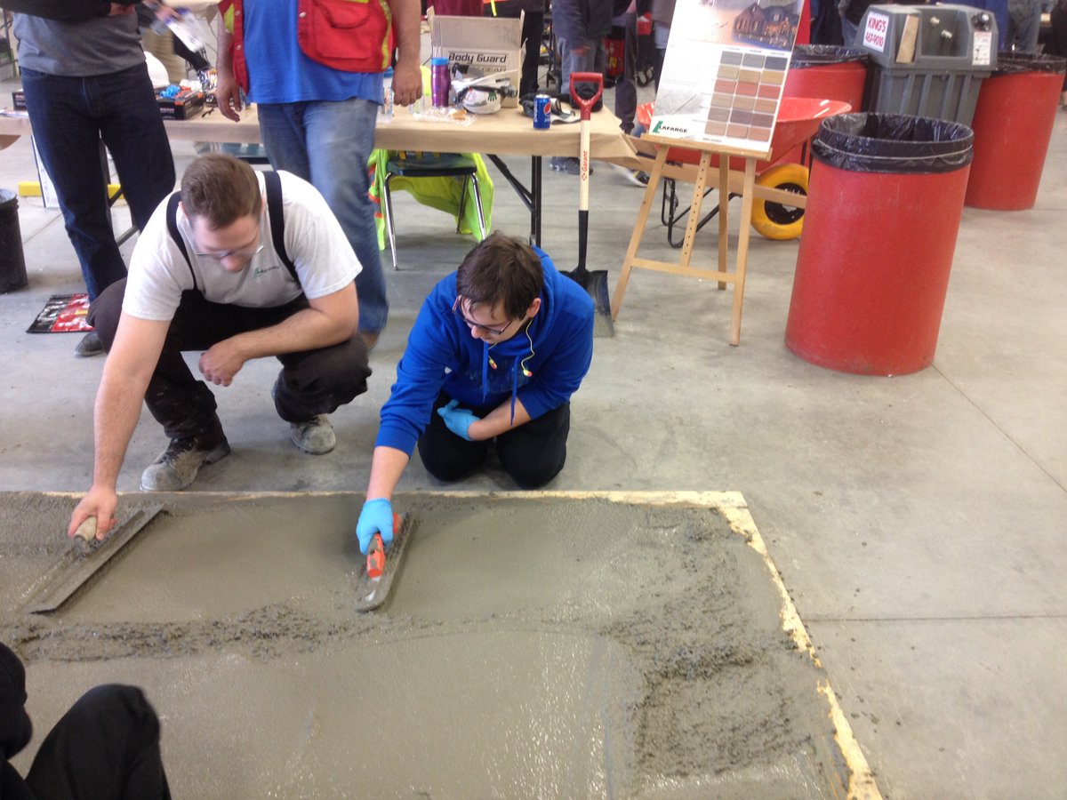 rwbergman's tweet photo. RCI grade 10 students go to 2016 Construction Career Expo in WPG @RivertonCI  @evergreen_sd https://t.co/xL5YctDLBL