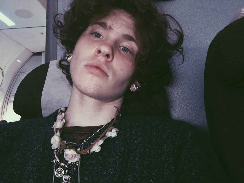 LeviJones's tweet image. exhausted on the flight this morning