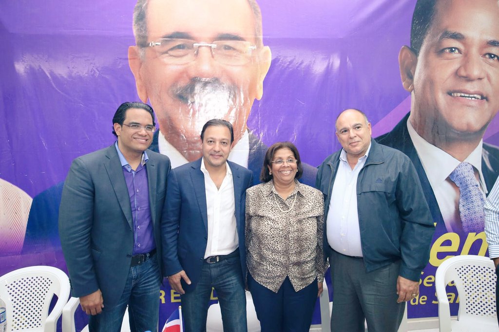 carloscolladog's tweet photo. También decidimos apoyar a @DipDilepcio en el #Dist1, @demostenesm en el #Dist2 y @DiputadaMagda en el #Dist3. https://t.co/g5JqfUStEU