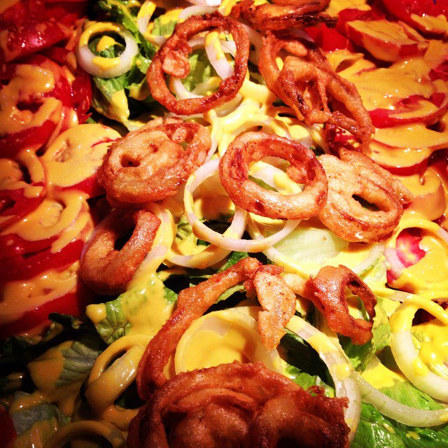 chefluisca's tweet photo. ¡ Ven a disfrutar de nuestras deliciosas ensaladas del dia! #comidasaludable solo en #chefluis ¡Visitanos! https://t.co/ymH9rHfRIY