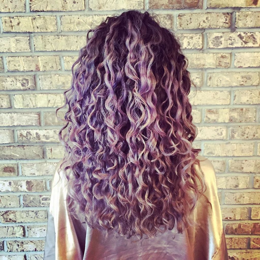 scarsdaleselfi's tweet image. Check out these gorgeous purple curls 💜💜💜 Styled using #HeaveninHair &amp;amp; #SuperCream #devacu… amzn.to/1SxLME3