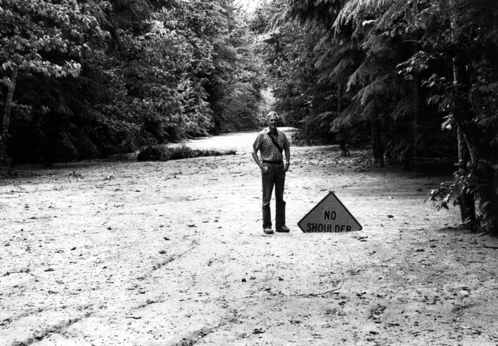 Histolines_'s tweet image. #vintage #Mudflow deposits from the 1980 eruption of Mount St. Helens covering State Route… ift.tt/21Y3Gkx