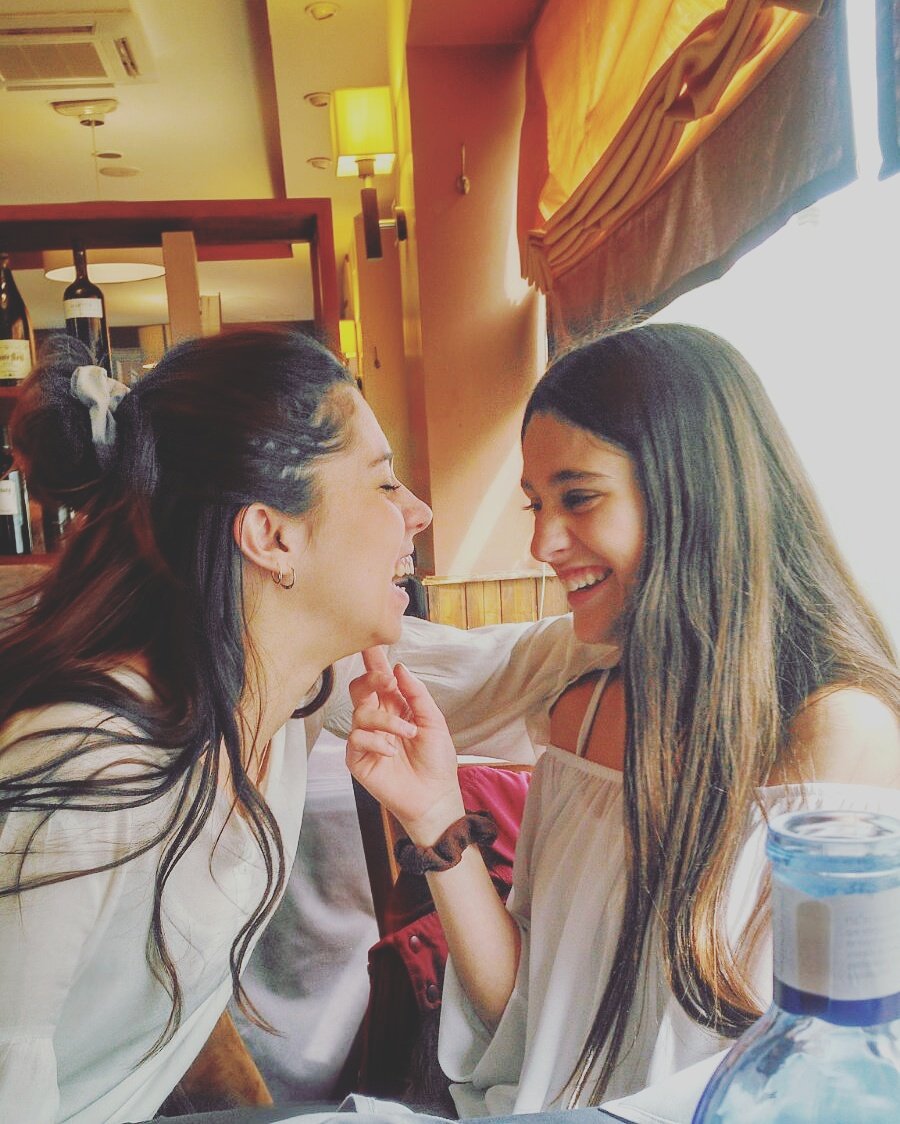 mariiapardoo's tweet photo. Muchas suerteeee🍀🍀📚💛 https://t.co/fcG3E4UVGS
