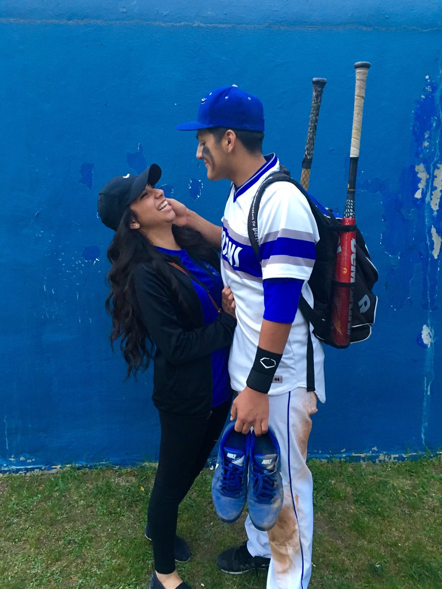 _celiners_'s tweet image. Even though I wasn't on the team, I still got the best catch of all 😍💙⚾️