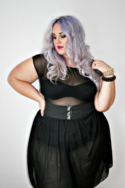 CurvyTribute's tweet photo. https://t.co/eyf6zwSC0x #CurvyFemales #ThickFemales #PlusSizeFemales #BBW  #Voluptuous #Curvy https://t.co/rMx7JI2trD