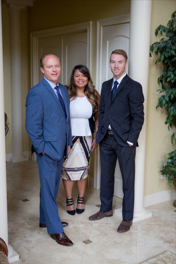 Officialchris11's tweet photo. Photo from the shoot on Monday! Excited to be switching real estate companies. Hello #AvenueProperties ๐ #realestate https://t.co/8zXzYJXyaV