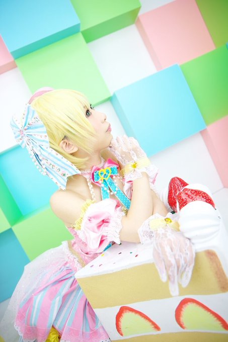 Twitterのコスプレ画像16