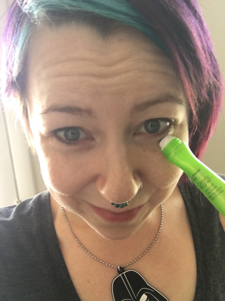 ChaoticWanderer's tweet photo. Perfect for those dark circles after a long night up with the toddler. #ActiveIsBetter #GarnierCrowd #sponsored https://t.co/nEQmvKKC2n