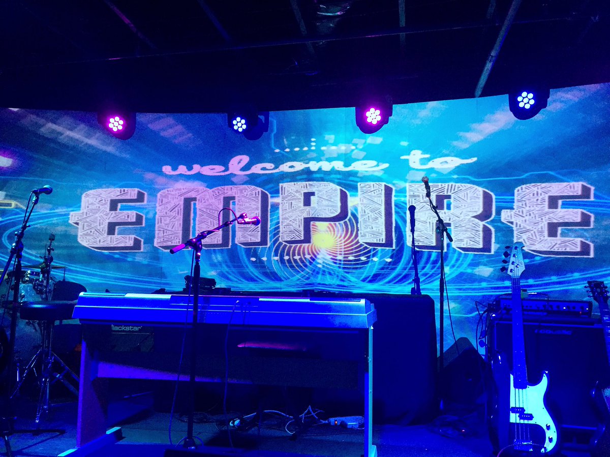 electric_atx's tweet photo. Visuals tonight @EmpireATX in Austin, TX! #resolume #vj #edgeblend #projections #austin https://t.co/5E1CzKUkO1