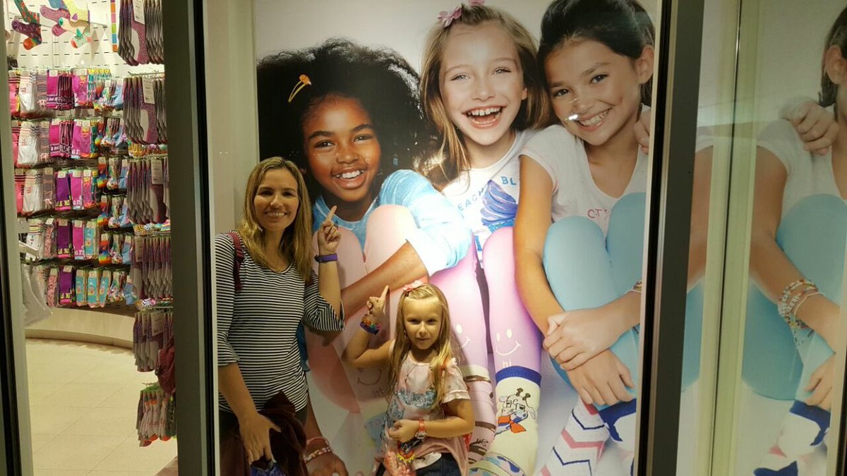 TheRealMadiJ's tweet photo. Awww thanks @camilafmr for spotting me at @littlemissmatched at @disneysprings!! @waltdisneyworld #LMM #disney https://t.co/kzxJMafGGu