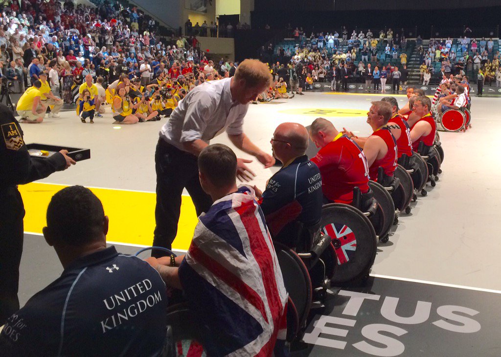 KensingtonRoyal's tweet photo. Prince Harry @joebiden &amp; @drbiden do the honours at the wheelchair rugby final @InvictusOrlando https://t.co/WwwKjaanha