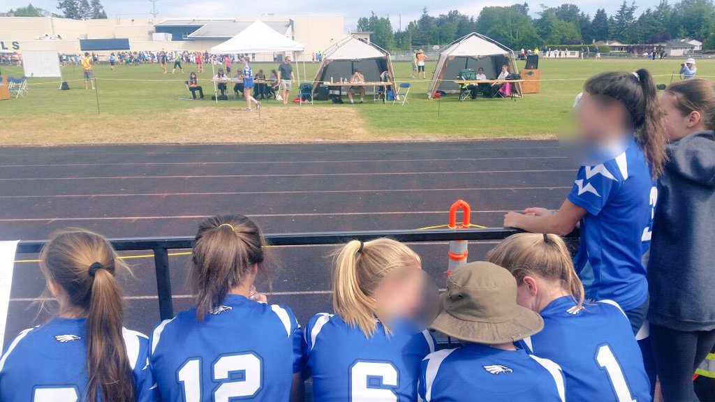 EBgrade6_7's tweet photo. Successful day for #TeamEB #sd37 #ebdiv2 https://t.co/VcNHkxAZAg