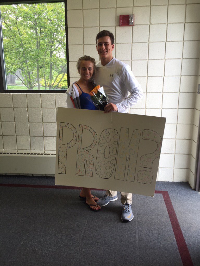 GhPromposals tweet picture