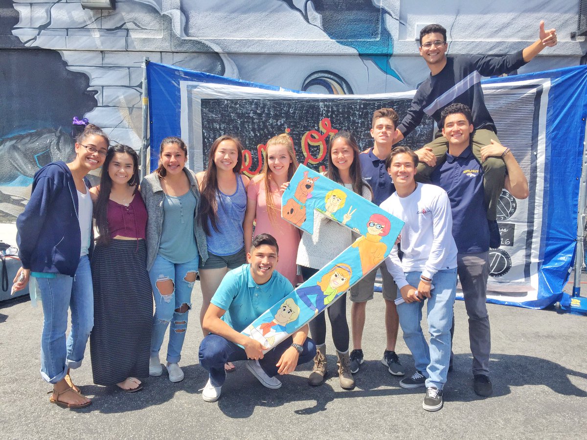 WalnutHigh_ASB's tweet photo. Seven #SeniorCountdown2016 https://t.co/W3q5QH9af0