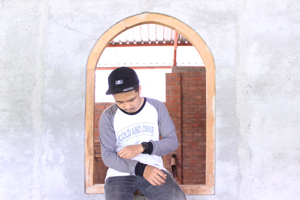 Code : Keyword Longsleeve || idr 125k

Contact Us:
BBM : 5F4C0BA0
Sms/Line : 081367905203
Instagram: <a href="/goldanddime/">Gold And Dime</a>