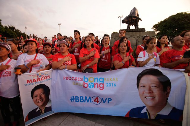 BilangPilipino's tweet photo. Aquinos' legacy clouded by Duterte win, support for a Marcos | https://t.co/M3gLmc5b8O #BilangPilipino https://t.co/63Rr5ZApQ5
