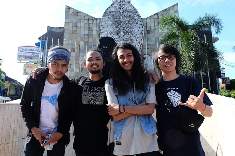 . <a href="/teori_official/">TEORI</a> merilis single teranyar "Sesari Selagu" --> pamityang2an.com/teori-merilis-…