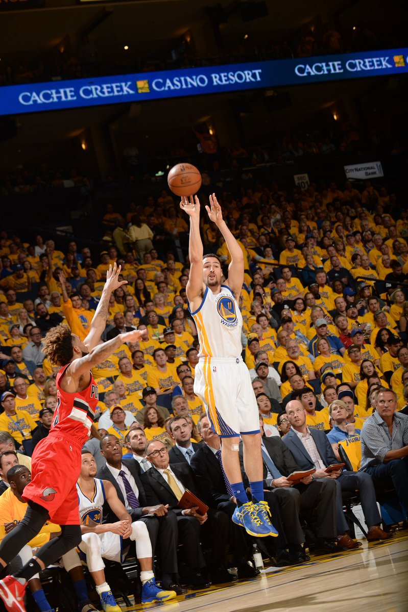 nbastats's tweet photo. Klay Thompson scored 16 in the 3Q + has a game-high 33p on 13/17 FG's (6/9 on 3's). #SplashChart: https://t.co/XVn4IScUGP