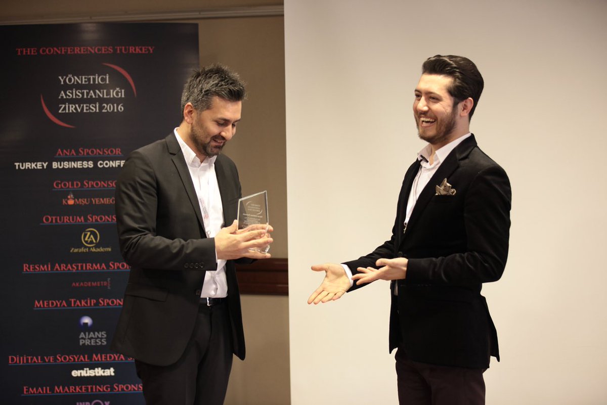 <a href="/TheConTurkey/">TheConferencesTurkey</a> in düzenlediği Yönetici Asistanlığı Zirvesi'nde plaketimi kurucusu ve yöneticisi <a href="/mikailcosar/">Mikail Cosar</a> dan aldm