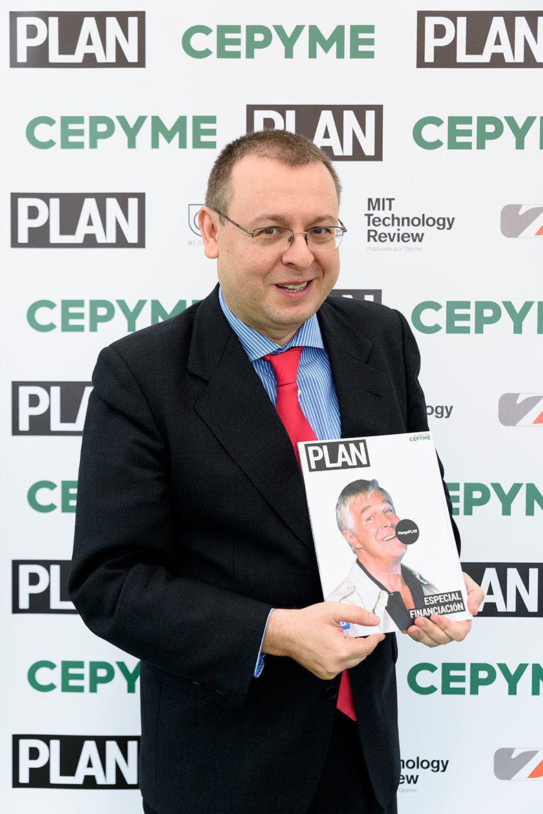 PLAN Magazine tweet media