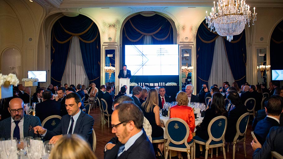 Porcelanosa_es's tweet photo. Descubre a los ganadores de los IX #PremiosPorcelanosa de la #Arquitectura e Interiorismo ➳ https://t.co/8rT8JN2R09 https://t.co/cJXO6wI9wu