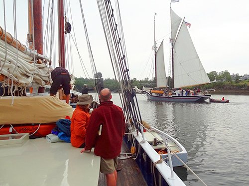NeverStopTravel's tweet photo. Great trip! #Windjamming in #Maine #Windjammers https://t.co/NBBDNFqvmm https://t.co/gtr4fE0WKs