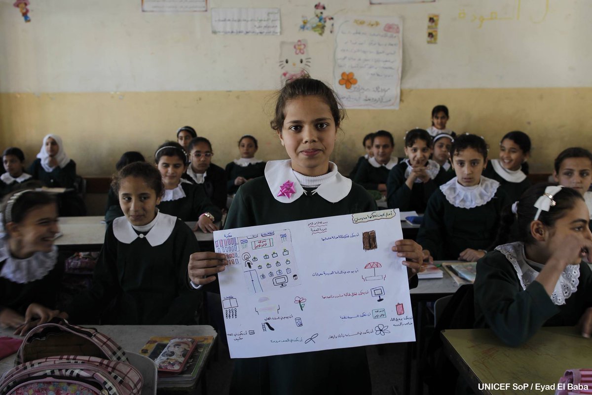 “I wish we had our own desks where we could keep our things &amp; sit comfortably" Qamar, 12 from #Gaza <a href="/UNICEFpalestine/">UNICEF Palestine</a>