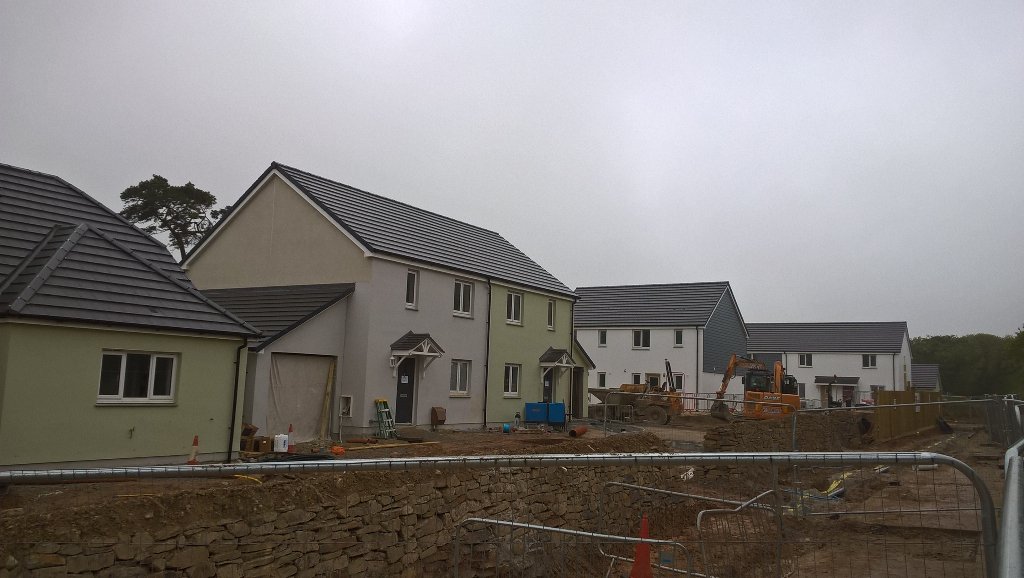 MW_Coastline's tweet photo. New #affordable homes at #playingplace look great, even in the rain #sharedownership #rent #Cornwall @CoastlineHouse https://t.co/dv3rfsI2BN