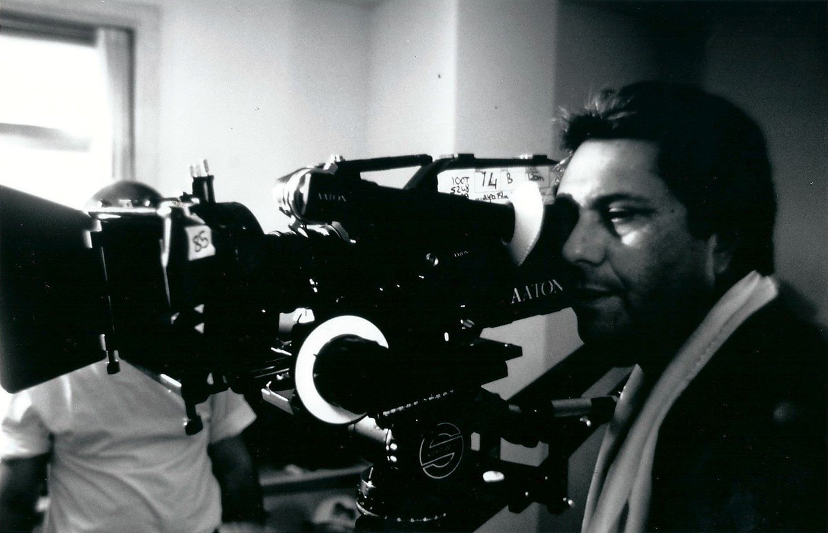 #ÖmerKavur’u başyapıtı kabul edilen filmi #AnayurtOteli (1987) ile anıyoruz. bit.ly/1WqyHy8