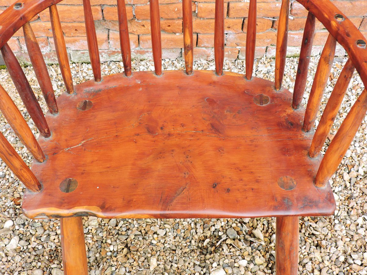HoltAntiquesLtd's tweet photo. Late #18thC /Early #19thC #Primitive #Welsh #Antique #Yewwood #CombBack #Windsor #Armchair #forsale @HoltAntiquesLtd https://t.co/g88ZiezvEI