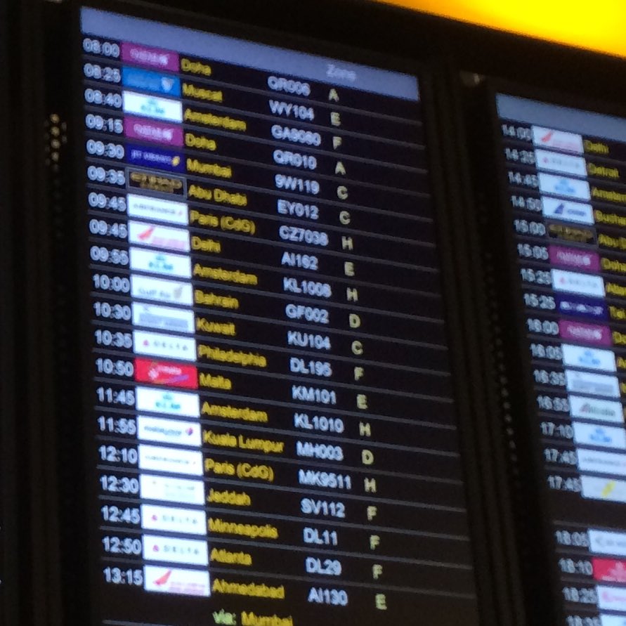 mindofanuj's tweet photo. @HeathrowAirport when we arrived flight showing zone h actually zone f KL1008. Please correct https://t.co/J3nrhILHPJ