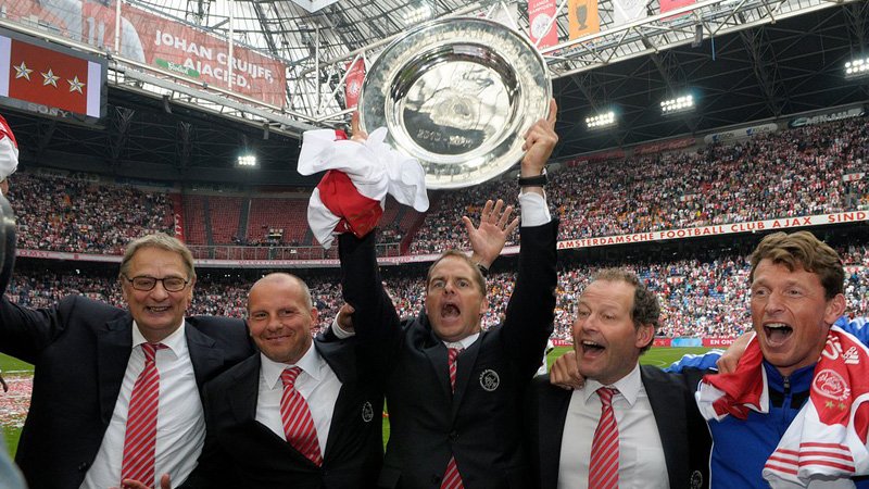AFCAjax's tweet photo. Frank, bedankt voor alle prachtige herinneringen! ❤️ #FrankBedankt https://t.co/lYHvEwJWD3